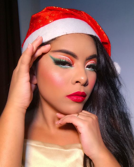 Christmas eye makeup