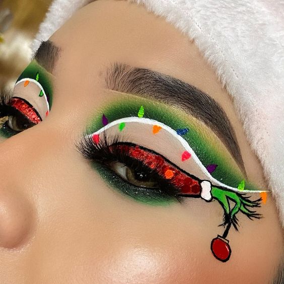 Christmas eye makeup