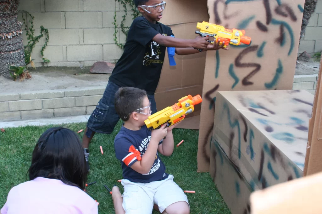 Ultimate Nerf Battle groups games for kids